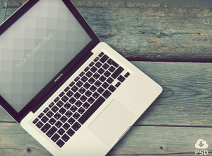 Vintage-Macbook-photorealistic-mockups